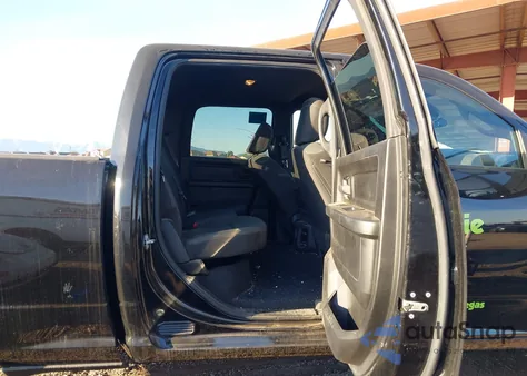 2023 Ram 2500 Tradesman 4X4 6'4 Box z USA, uszkodzony, nr VIN 3C6UR5CL8PG616892